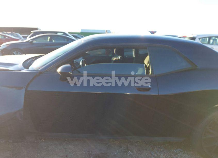 Photo 14 of 2012 Dodge Challenger SXT (VIN 2C3CDYAG0CH293320)