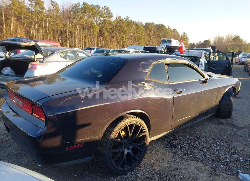 Photo 4 of 2012 Dodge Challenger SXT (VIN 2C3CDYAG0CH293320)
