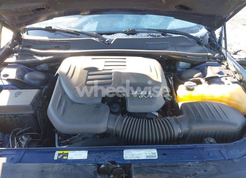 Photo 10 of 2013 Dodge Challenger SXT (VIN 2C3CDYAG0DH642154)