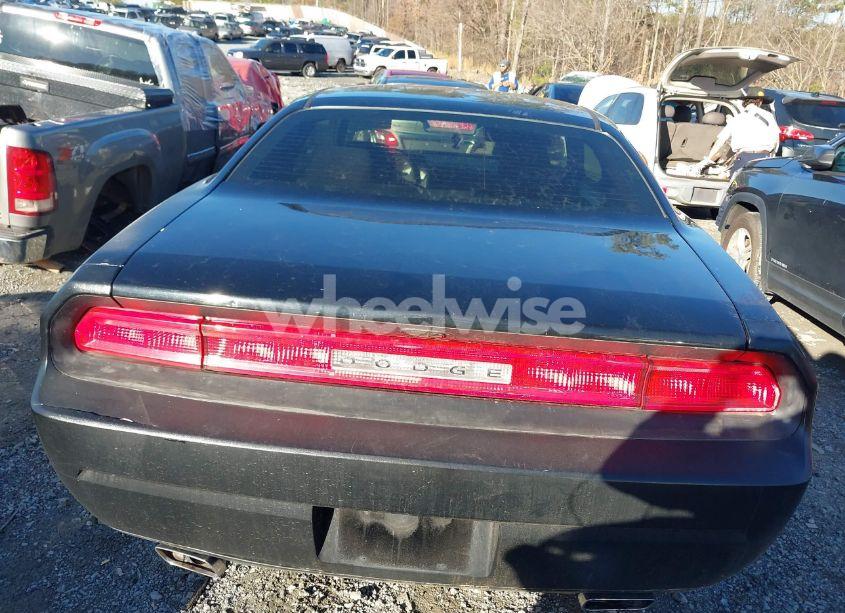 Photo 16 of 2013 Dodge Challenger SXT (VIN 2C3CDYAG0DH645961)