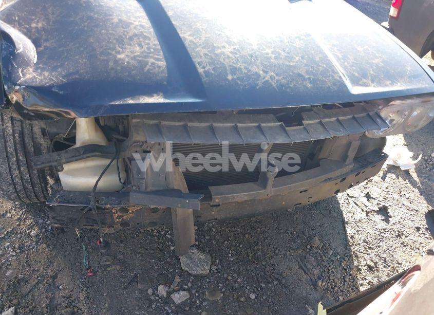 Photo 6 of 2013 Dodge Challenger SXT (VIN 2C3CDYAG0DH645961)