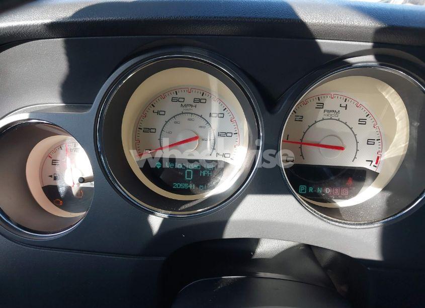 Photo 7 of 2013 Dodge Challenger SXT (VIN 2C3CDYAG0DH645961)