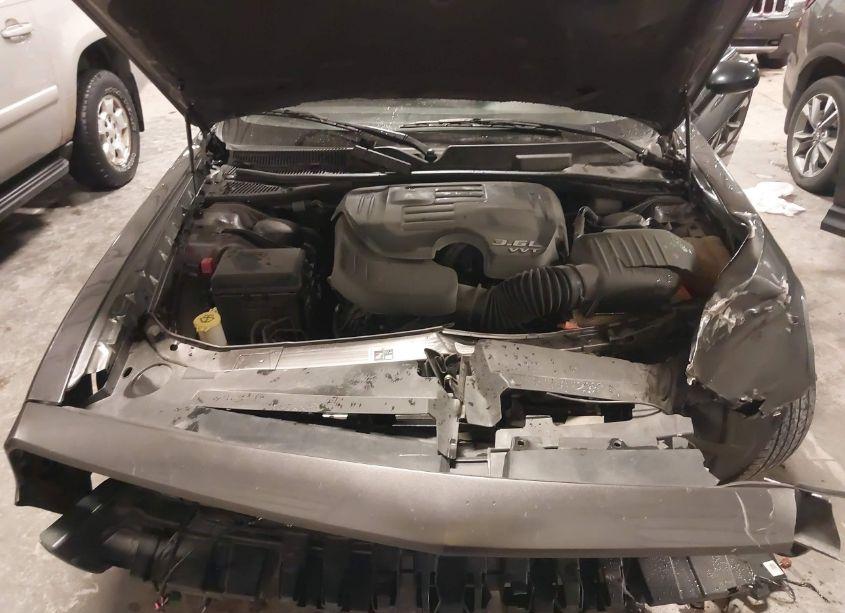 Photo 10 of 2014 Dodge Challenger SXT (VIN 2C3CDYAG0EH111280)