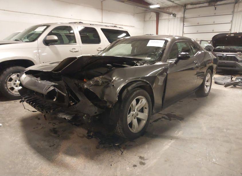 Photo 2 of 2014 Dodge Challenger SXT (VIN 2C3CDYAG0EH111280)