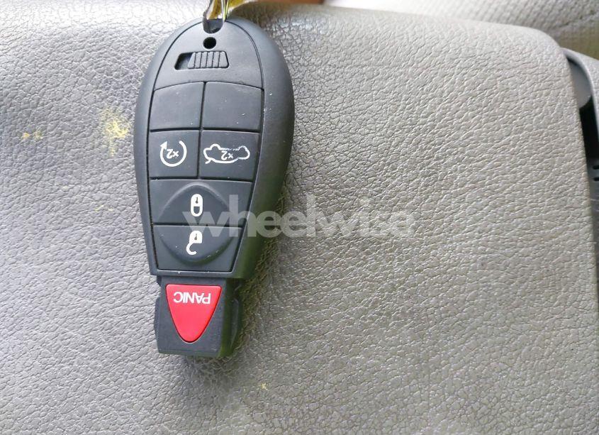 Photo 11 of 2014 Dodge Challenger SXT (VIN 2C3CDYAG0EH149589)