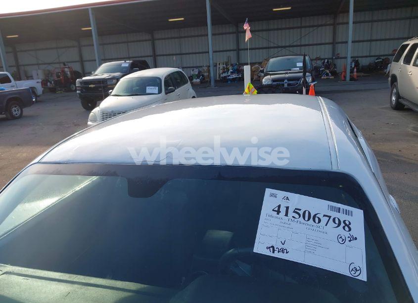 Photo 17 of 2014 Dodge Challenger SXT (VIN 2C3CDYAG0EH149589)