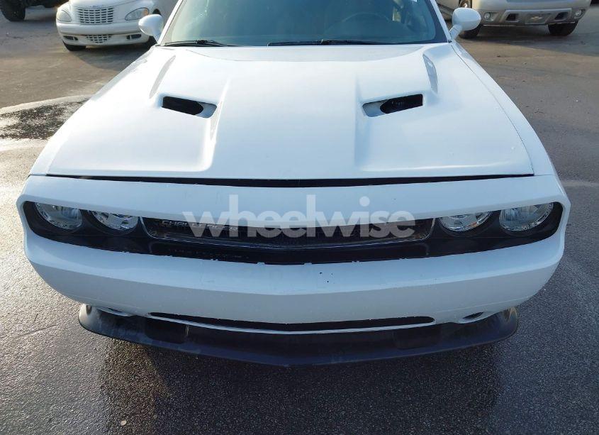 Photo 6 of 2014 Dodge Challenger SXT (VIN 2C3CDYAG0EH149589)