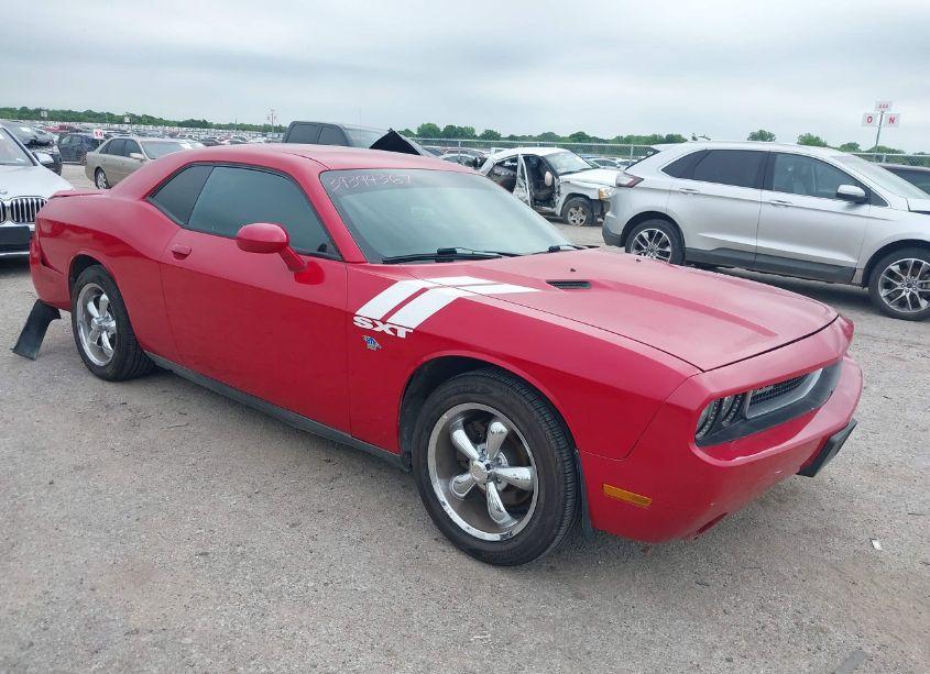 2012 Dodge Challenger SXT (VIN 2C3CDYAG1CH134225) main photo