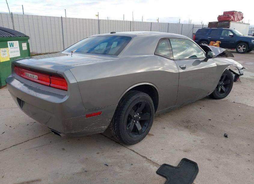 Photo 4 of 2012 Dodge Challenger SXT (VIN 2C3CDYAG1CH168293)