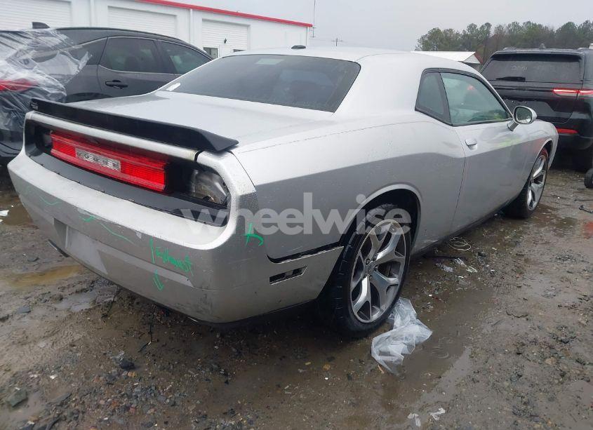 Photo 4 of 2012 Dodge Challenger SXT (VIN 2C3CDYAG1CH180881)