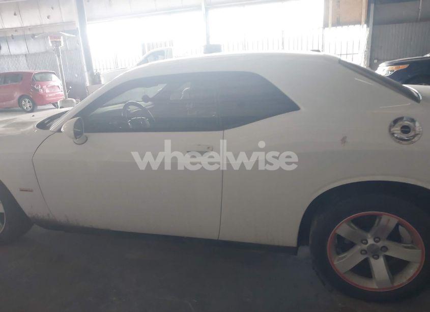 Photo 14 of 2012 Dodge Challenger SXT (VIN 2C3CDYAG1CH230050)