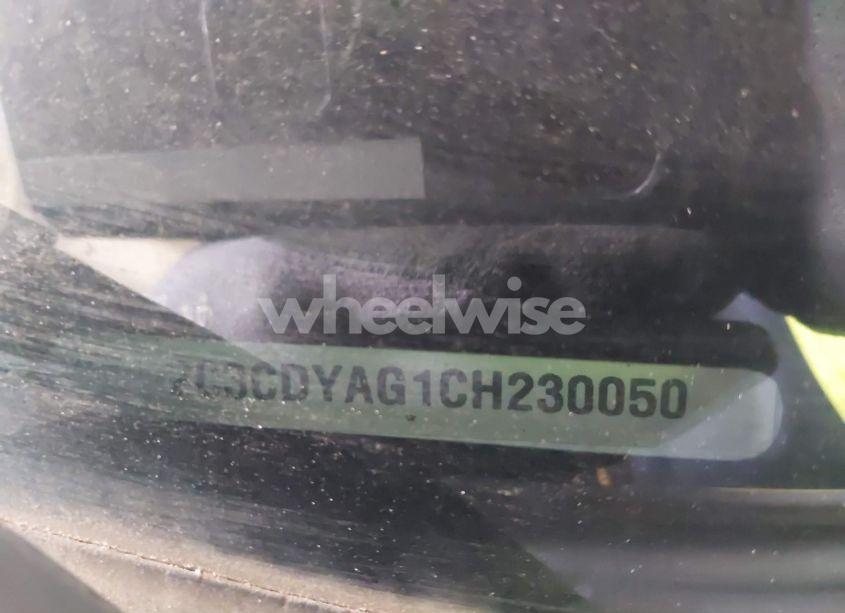 Photo 9 of 2012 Dodge Challenger SXT (VIN 2C3CDYAG1CH230050)