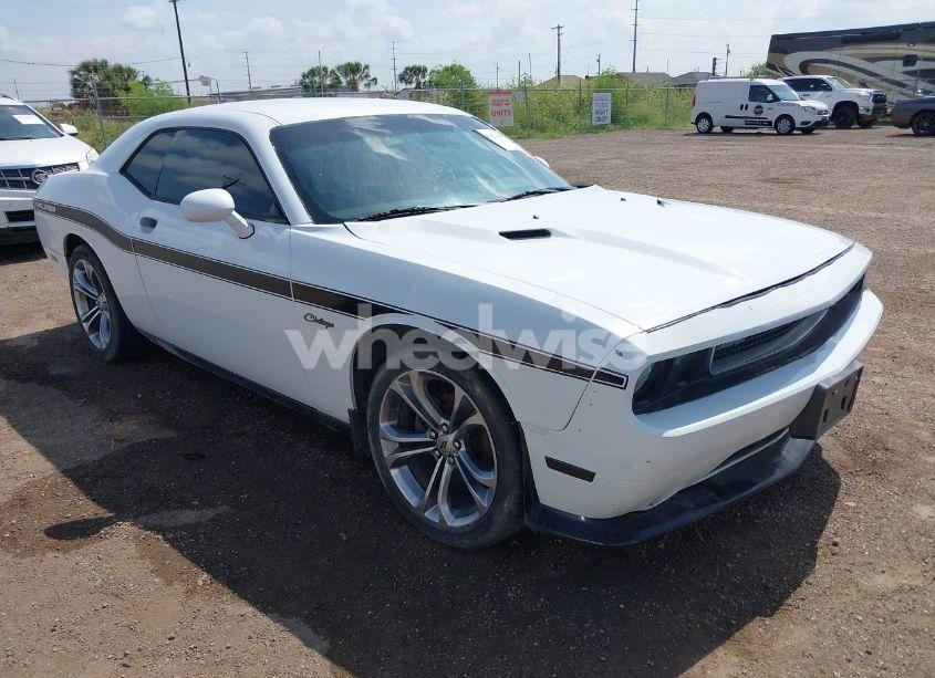 2012 Dodge Challenger SXT (VIN 2C3CDYAG1CH259404) main photo