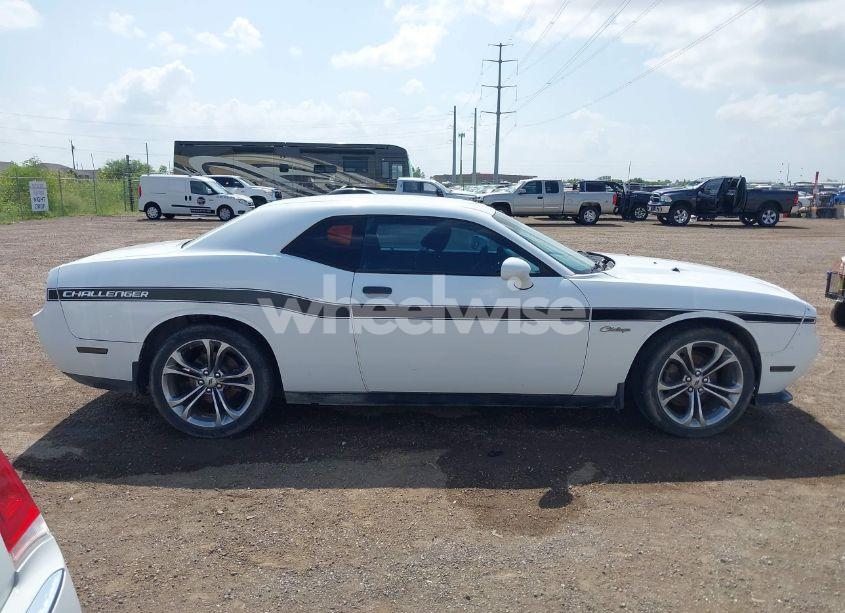 Photo 14 of 2012 Dodge Challenger SXT (VIN 2C3CDYAG1CH259404)