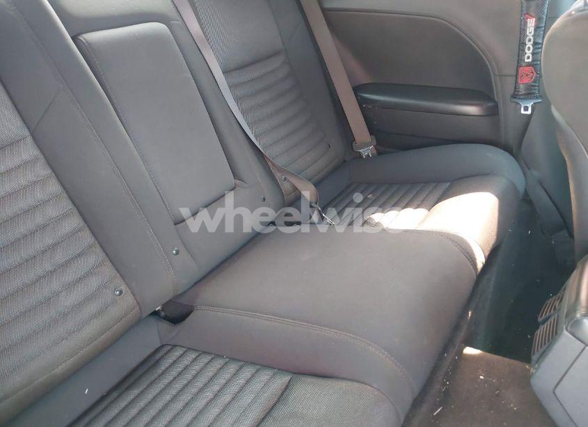 Photo 8 of 2012 Dodge Challenger SXT (VIN 2C3CDYAG1CH259404)