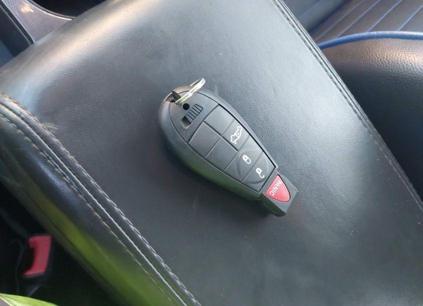 Photo 11 of 2012 Dodge Challenger SXT (VIN 2C3CDYAG1CH280883)