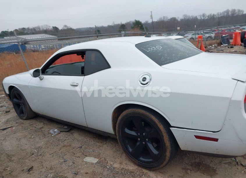 Photo 15 of 2013 Dodge Challenger SXT PLUS (VIN 2C3CDYAG1DH500864)
