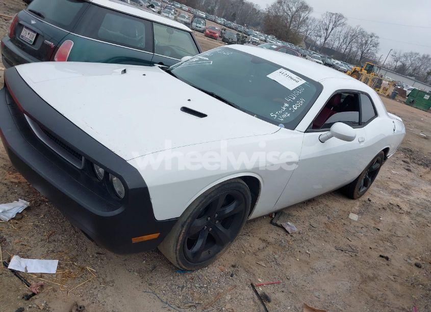 Photo 2 of 2013 Dodge Challenger SXT PLUS (VIN 2C3CDYAG1DH500864)