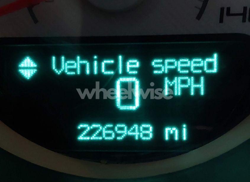 Photo 15 of 2013 Dodge Challenger SXT (VIN 2C3CDYAG1DH629087)