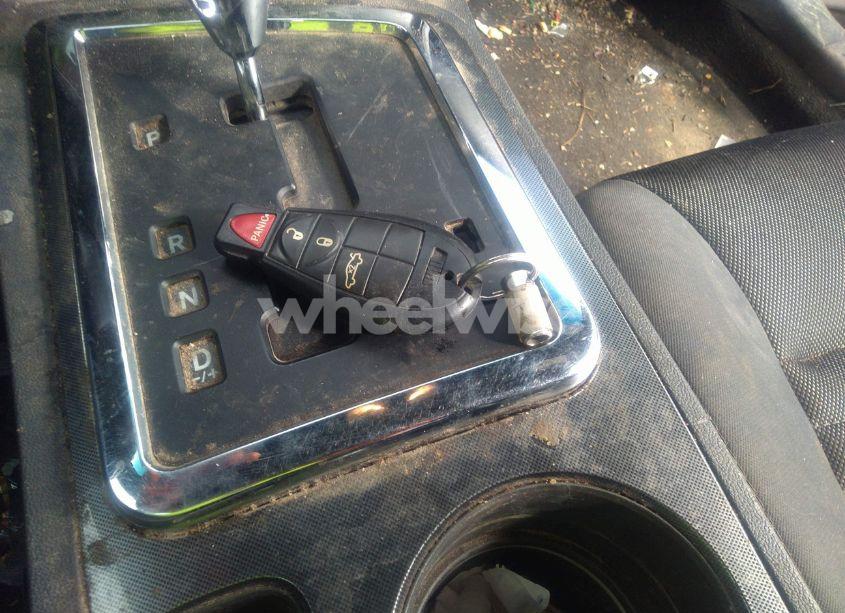 Photo 11 of 2014 Dodge Challenger SXT (VIN 2C3CDYAG1EH213283)