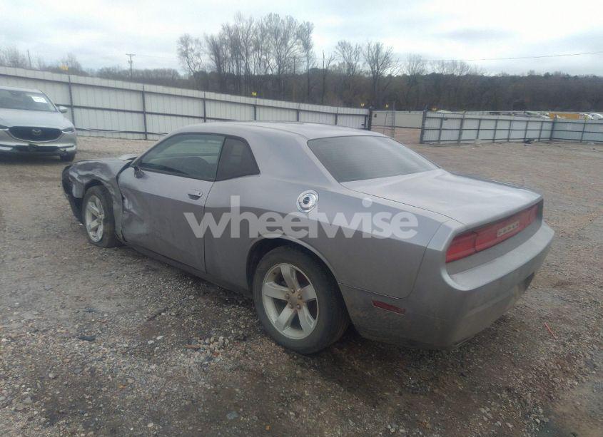 Photo 3 of 2014 Dodge Challenger SXT (VIN 2C3CDYAG1EH213283)