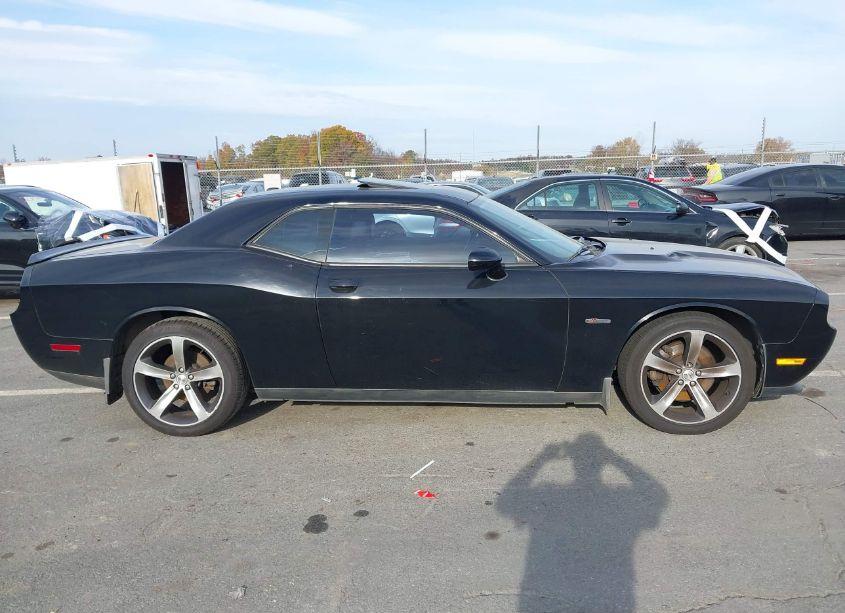 Photo 14 of 2014 Dodge Challenger SXT 100TH ANNIVERSARY APPEARANCE GROUP (VIN 2C3CDYAG1EH225286)
