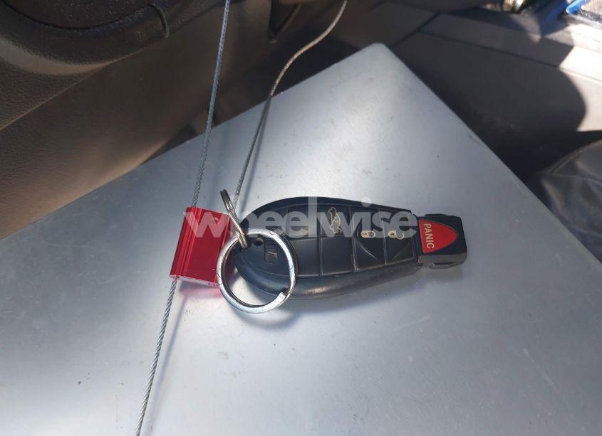 Photo 11 of 2012 Dodge Challenger SXT (VIN 2C3CDYAG2CH105686)