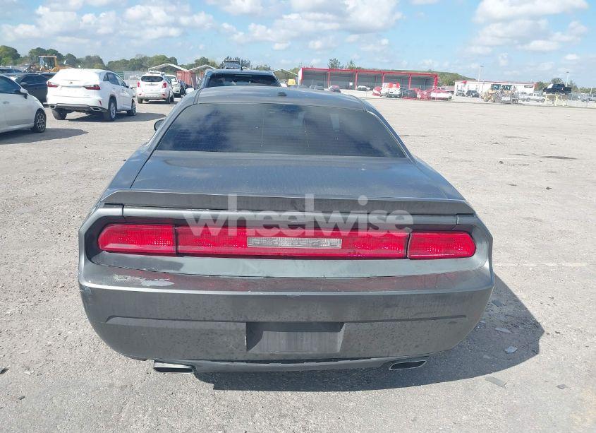 Photo 16 of 2012 Dodge Challenger SXT (VIN 2C3CDYAG2CH105686)