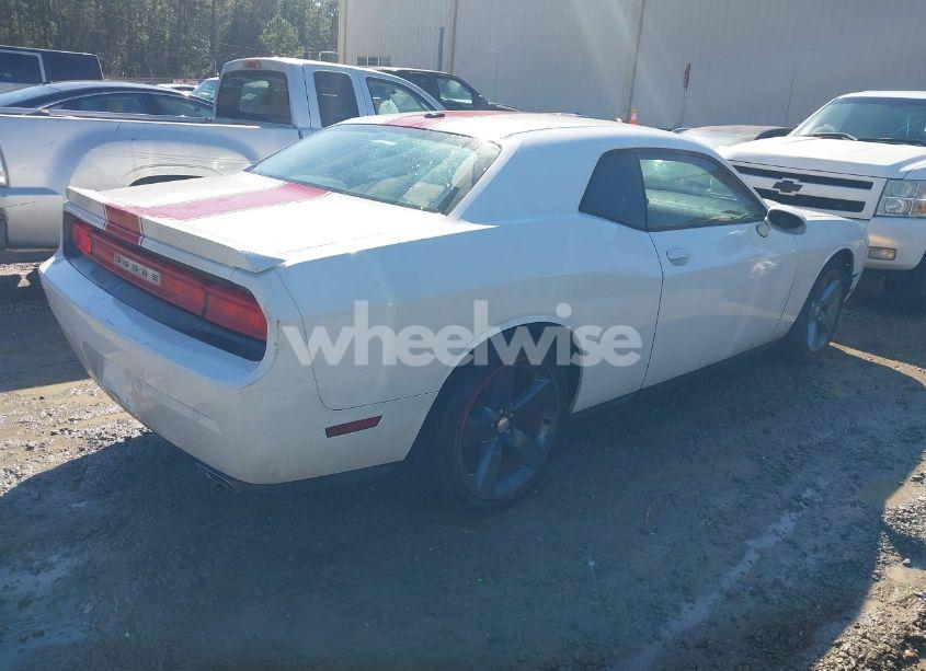 Photo 4 of 2013 Dodge Challenger RALLYE REDLINE (VIN 2C3CDYAG2DH510772)