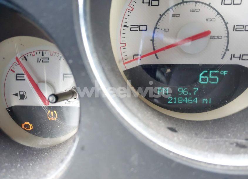 Photo 15 of 2013 Dodge Challenger SXT (VIN 2C3CDYAG2DH530794)