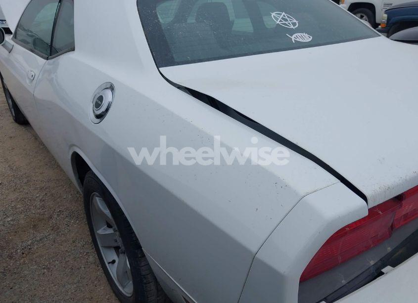 Photo 18 of 2013 Dodge Challenger SXT (VIN 2C3CDYAG2DH530794)