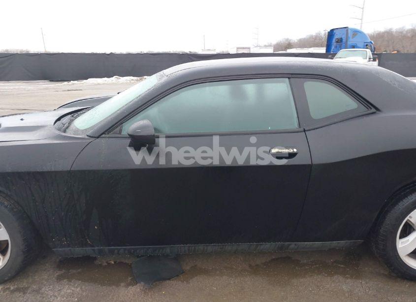 Photo 15 of 2014 Dodge Challenger RALLYE REDLINE/SXT/SXT 100TH ANNIVERSARY APPEARANCE GROUP/SXT PLUS (VIN 2C3CDYAG2EH224583)