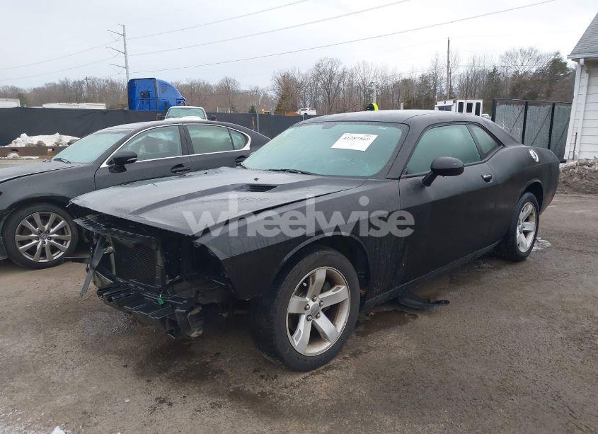 Photo 2 of 2014 Dodge Challenger RALLYE REDLINE/SXT/SXT 100TH ANNIVERSARY APPEARANCE GROUP/SXT PLUS (VIN 2C3CDYAG2EH224583)