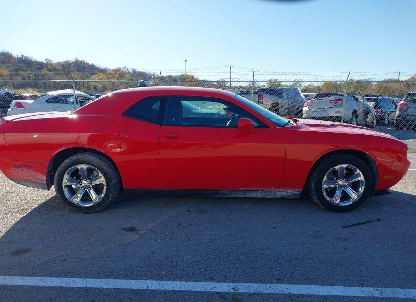 Photo 13 of 2014 Dodge Challenger SXT (VIN 2C3CDYAG2EH302148)