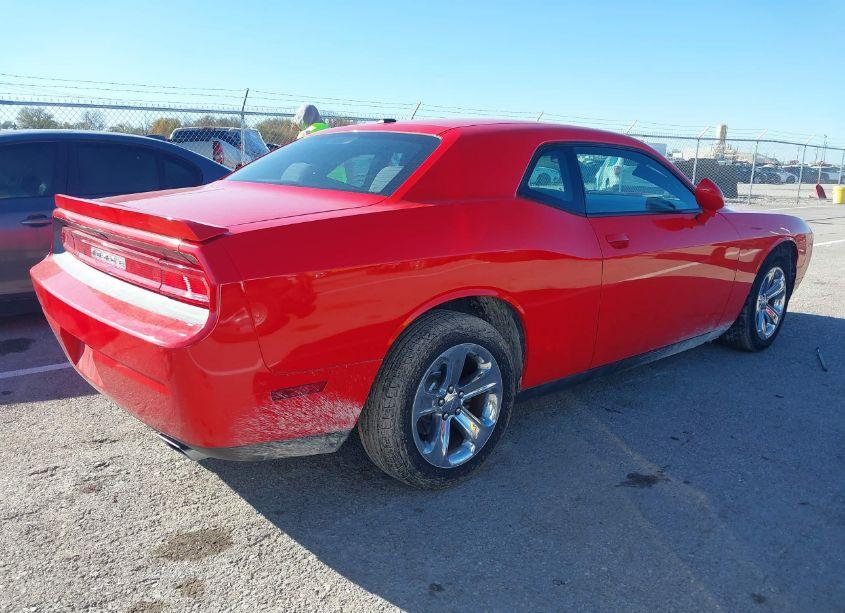 Photo 4 of 2014 Dodge Challenger SXT (VIN 2C3CDYAG2EH302148)
