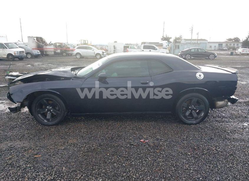 Photo 15 of 2012 Dodge Challenger SXT (VIN 2C3CDYAG3CH118222)