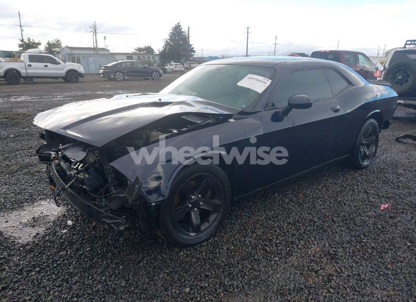 Photo 2 of 2012 Dodge Challenger SXT (VIN 2C3CDYAG3CH118222)