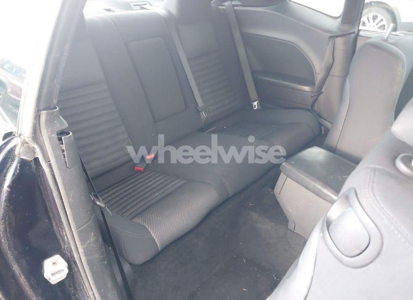 Photo 8 of 2012 Dodge Challenger SXT (VIN 2C3CDYAG3CH118222)