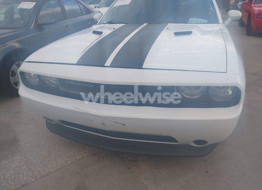 Photo 12 of 2012 Dodge Challenger SXT (VIN 2C3CDYAG3CH141421)