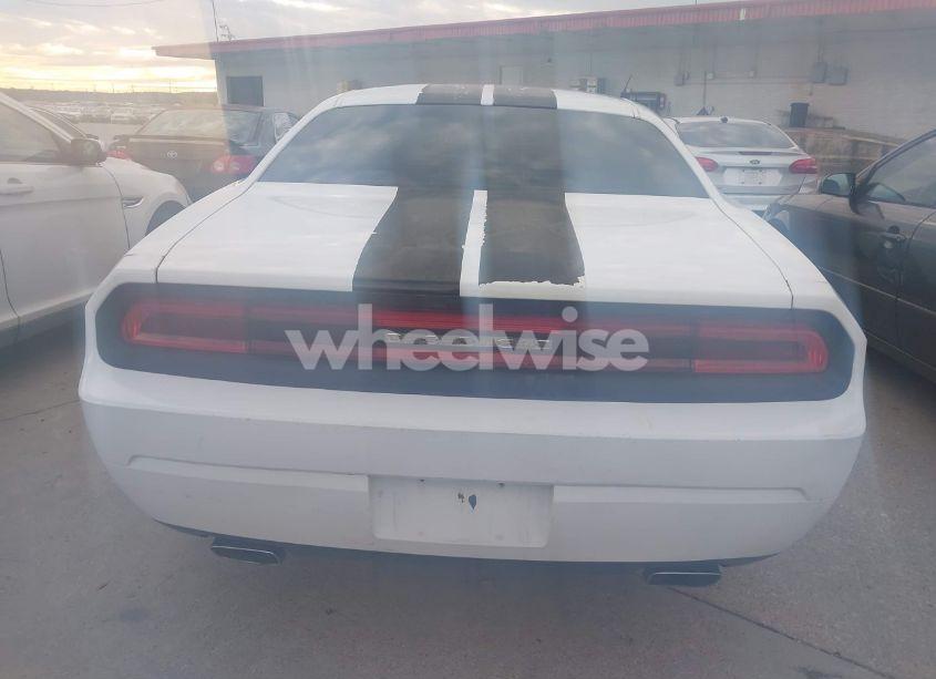 Photo 16 of 2012 Dodge Challenger SXT (VIN 2C3CDYAG3CH141421)