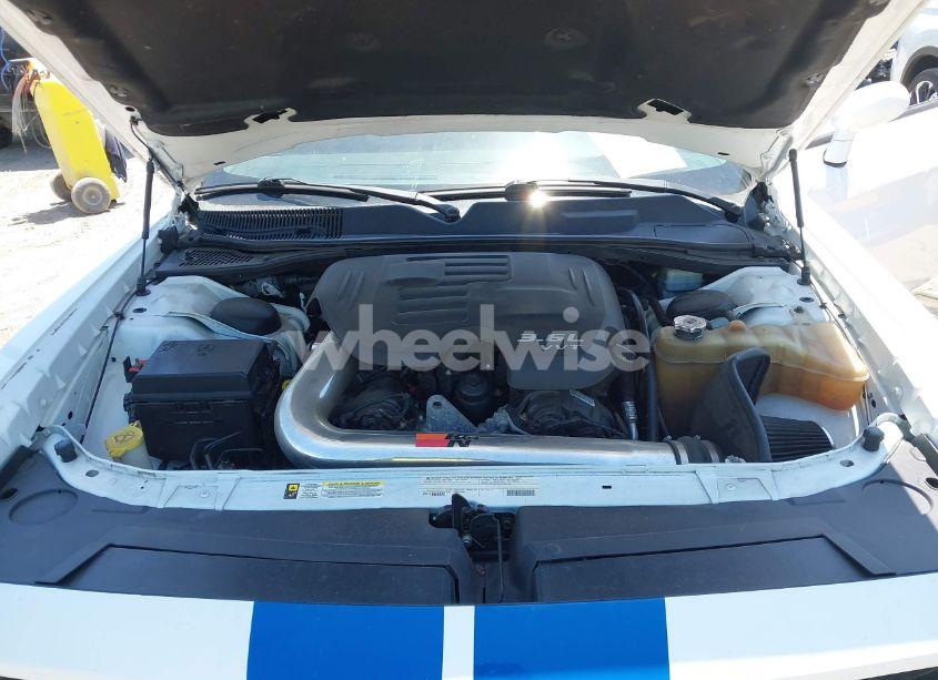 Photo 10 of 2012 Dodge Challenger SXT (VIN 2C3CDYAG3CH157618)