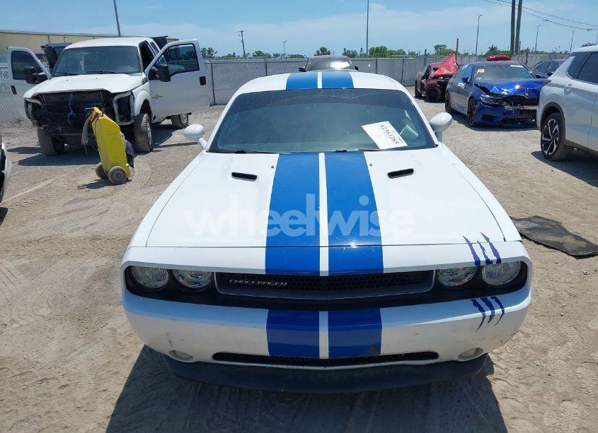 Photo 11 of 2012 Dodge Challenger SXT (VIN 2C3CDYAG3CH157618)