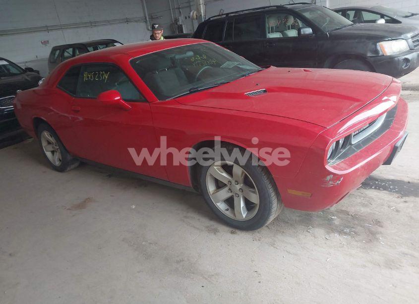 2012 Dodge Challenger SXT (VIN 2C3CDYAG3CH224685) main photo