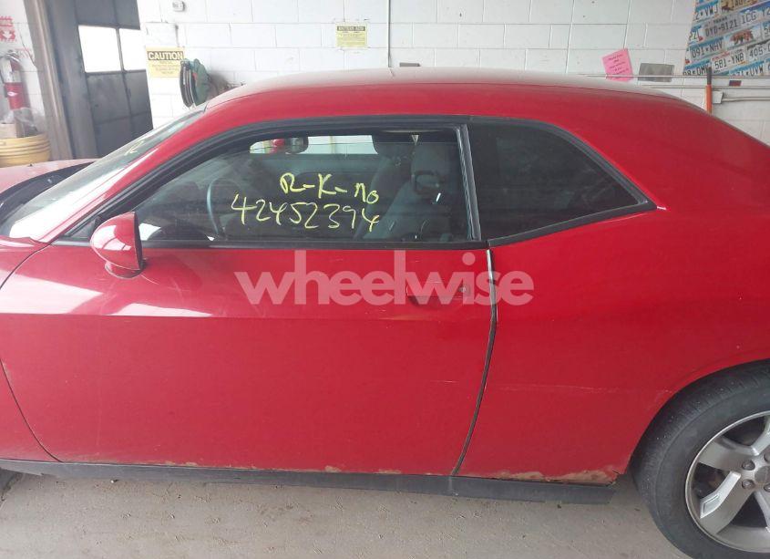 Photo 13 of 2012 Dodge Challenger SXT (VIN 2C3CDYAG3CH224685)