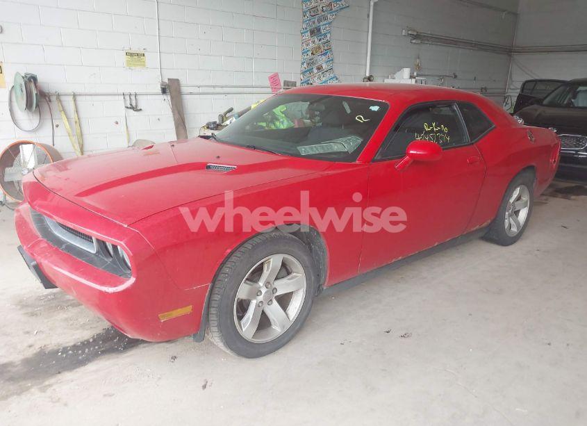 Photo 2 of 2012 Dodge Challenger SXT (VIN 2C3CDYAG3CH224685)