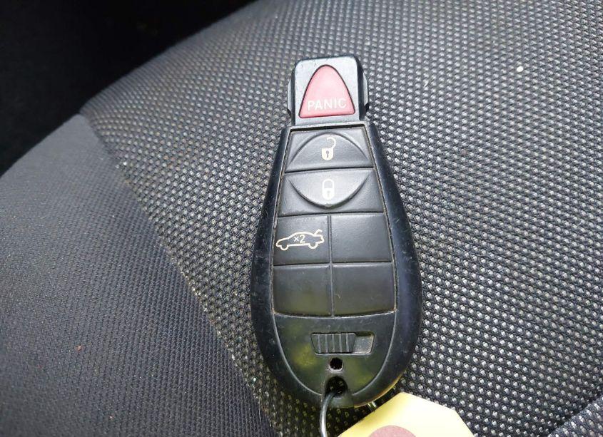 Photo 11 of 2012 Dodge Challenger SXT (VIN 2C3CDYAG3CH227943)