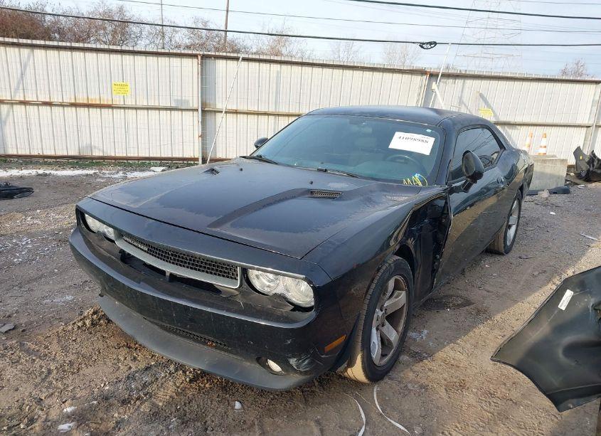 Photo 2 of 2012 Dodge Challenger SXT (VIN 2C3CDYAG3CH227943)