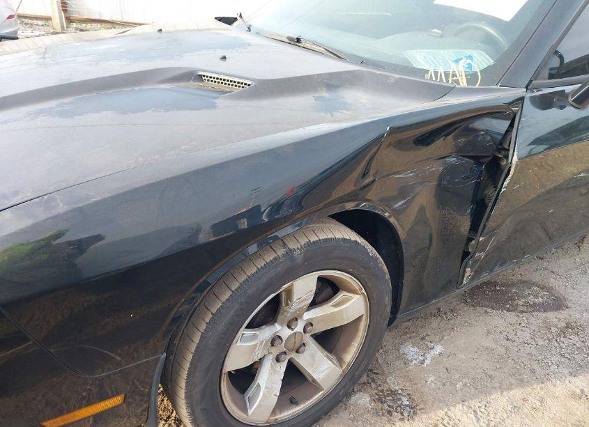 Photo 6 of 2012 Dodge Challenger SXT (VIN 2C3CDYAG3CH227943)