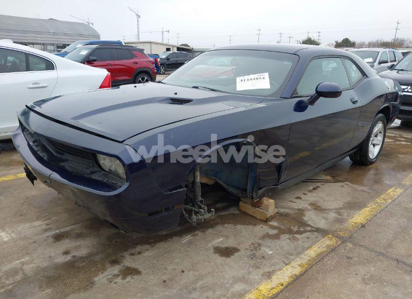 Photo 2 of 2013 Dodge Challenger SXT (VIN 2C3CDYAG3DH705344)