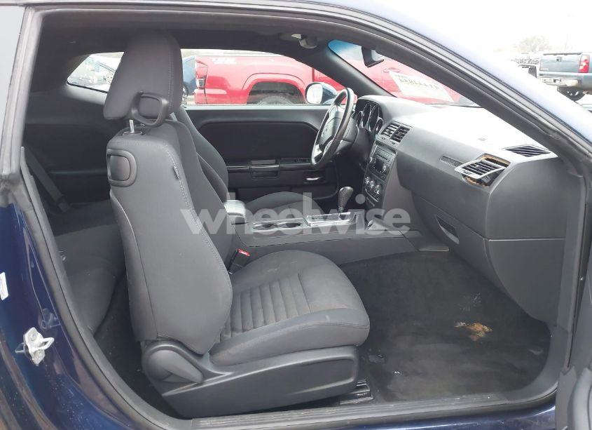 Photo 5 of 2013 Dodge Challenger SXT (VIN 2C3CDYAG3DH705344)